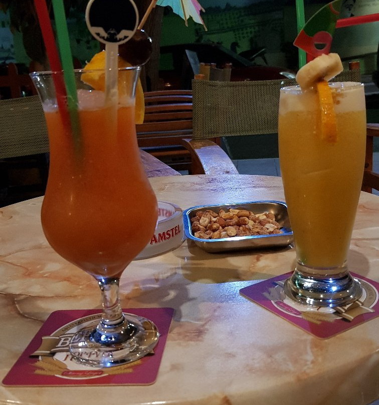 Sticky Minds Rock Cafe Cocktail Bar-Palaikastron必去景点