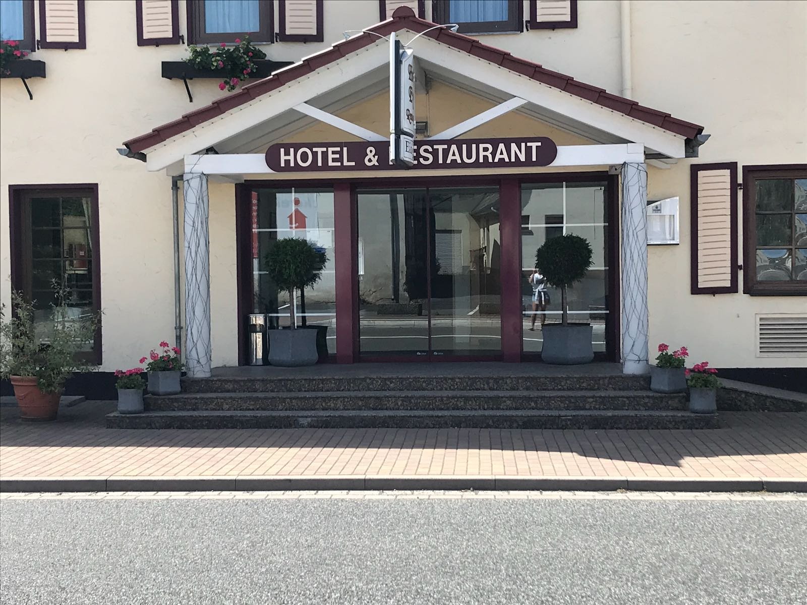 艾德特酒店-官方