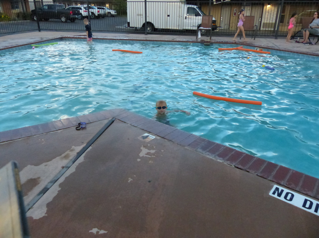 Dinosaur Inn & Suites主图