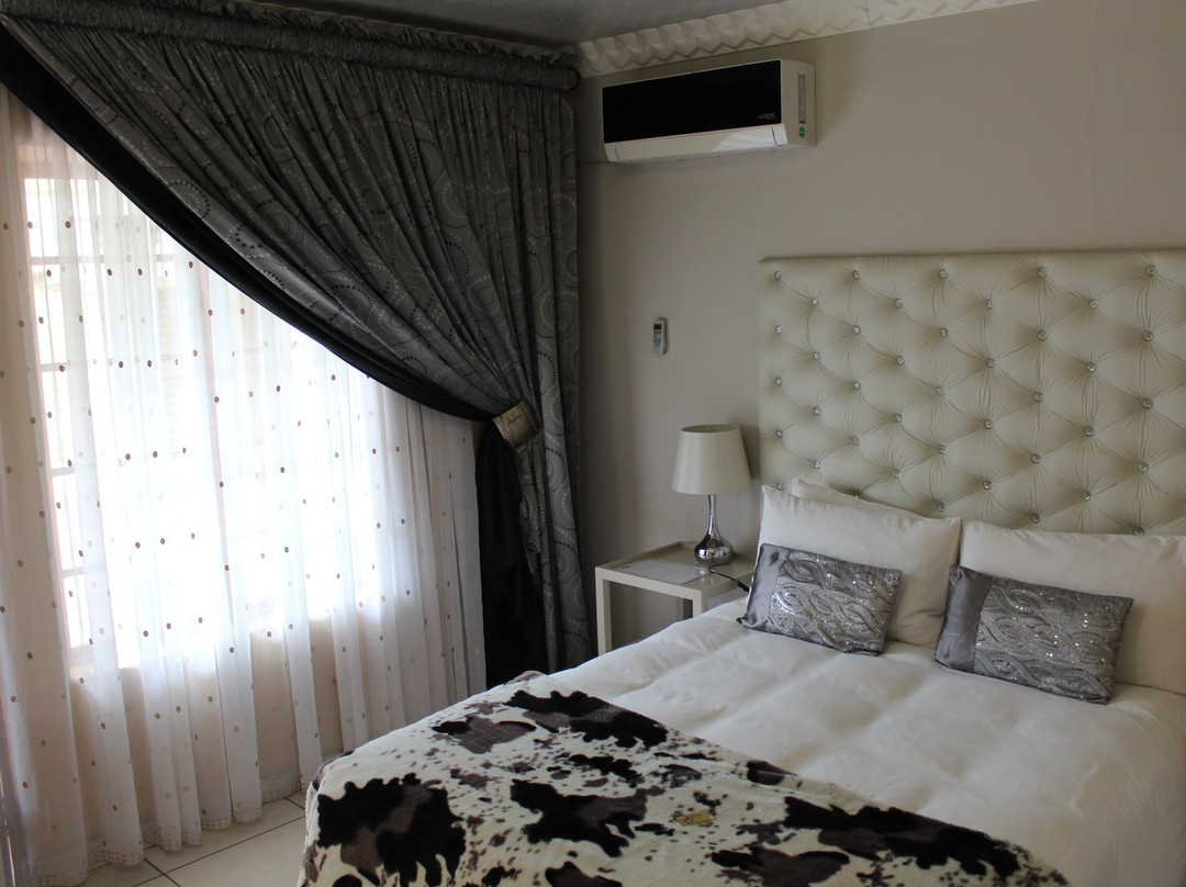 Lucette Boutique Guesthouse