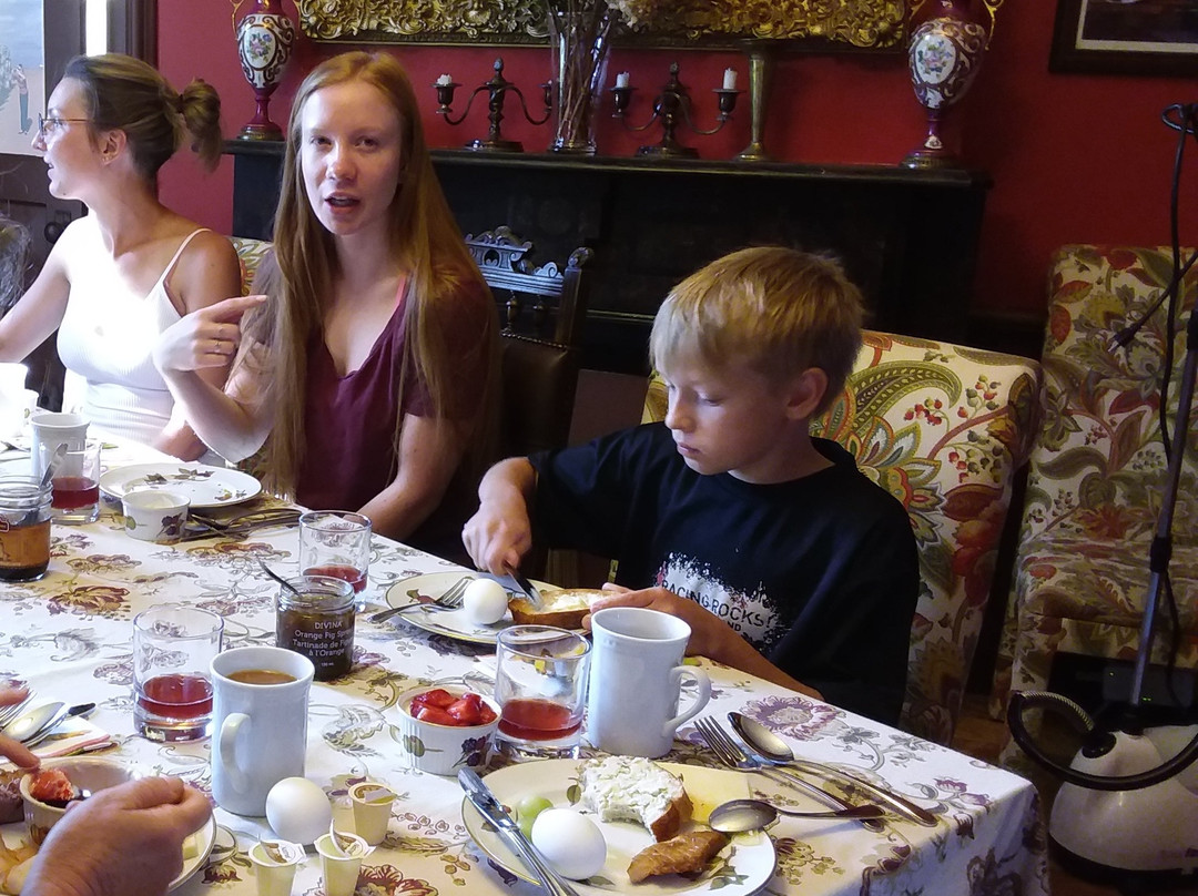 The Woodbridge House主图