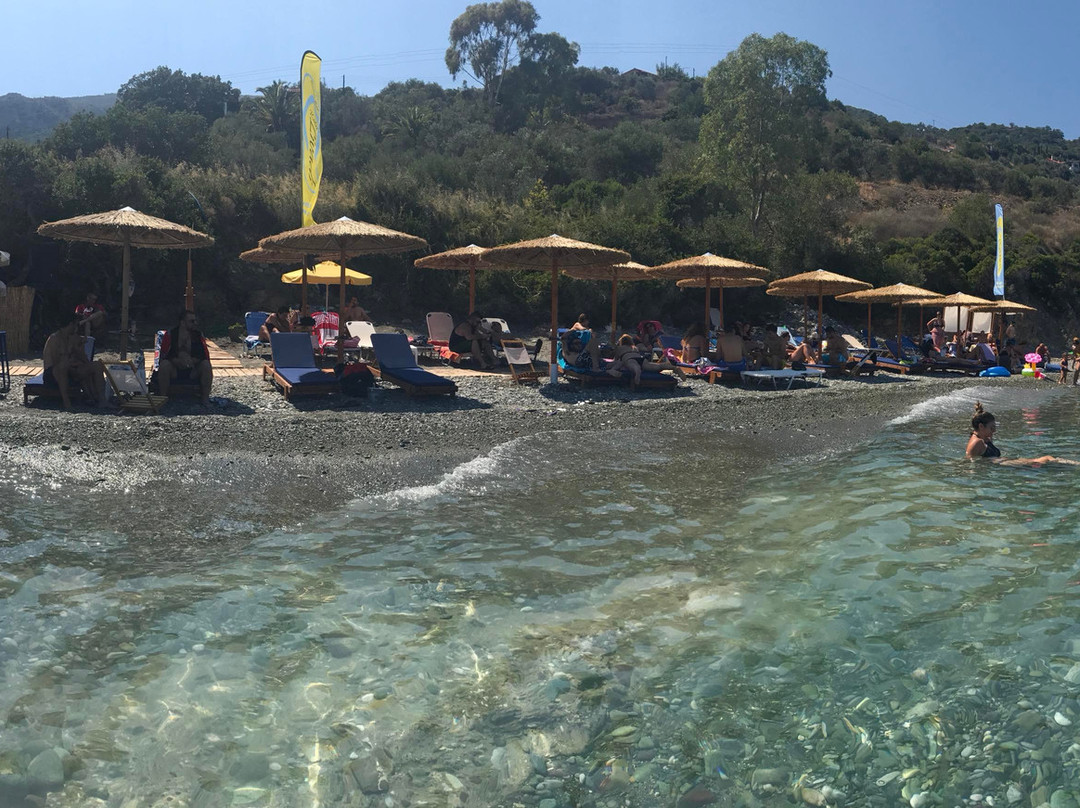 Beach Bar Kalo Livadi-Livadi必去景点