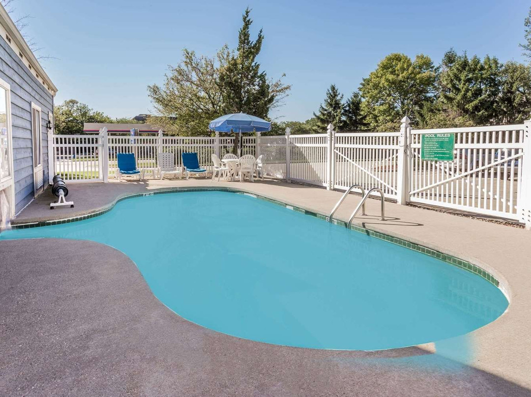 Baymont by Wyndham Mequon Milwaukee Area主图