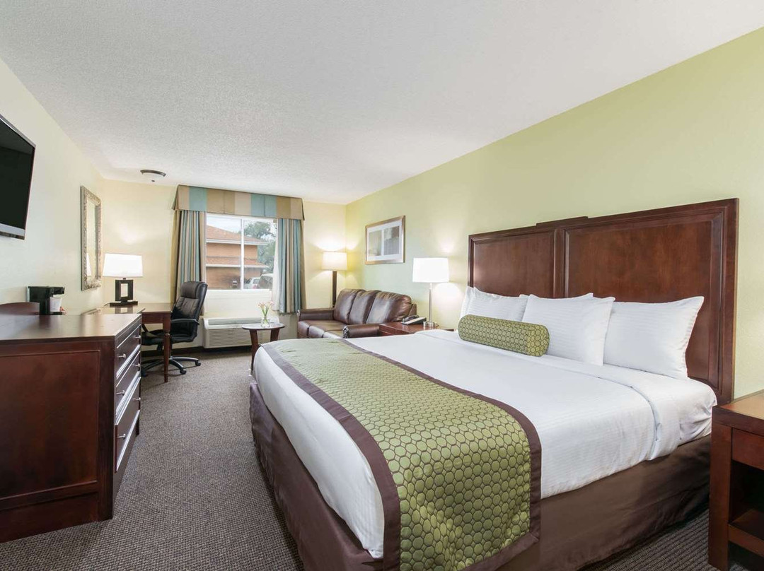 河畔小木屋主图