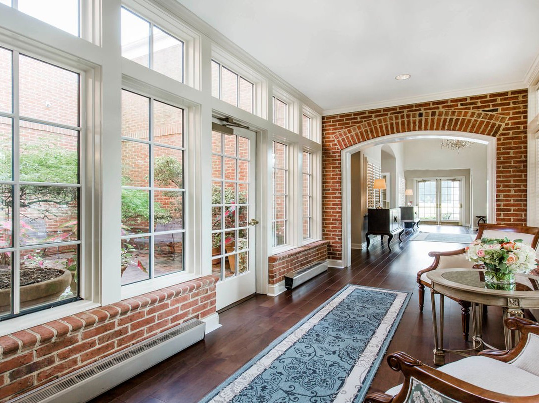 National Funeral Home and Memorial Park-福尔斯彻奇必去景点