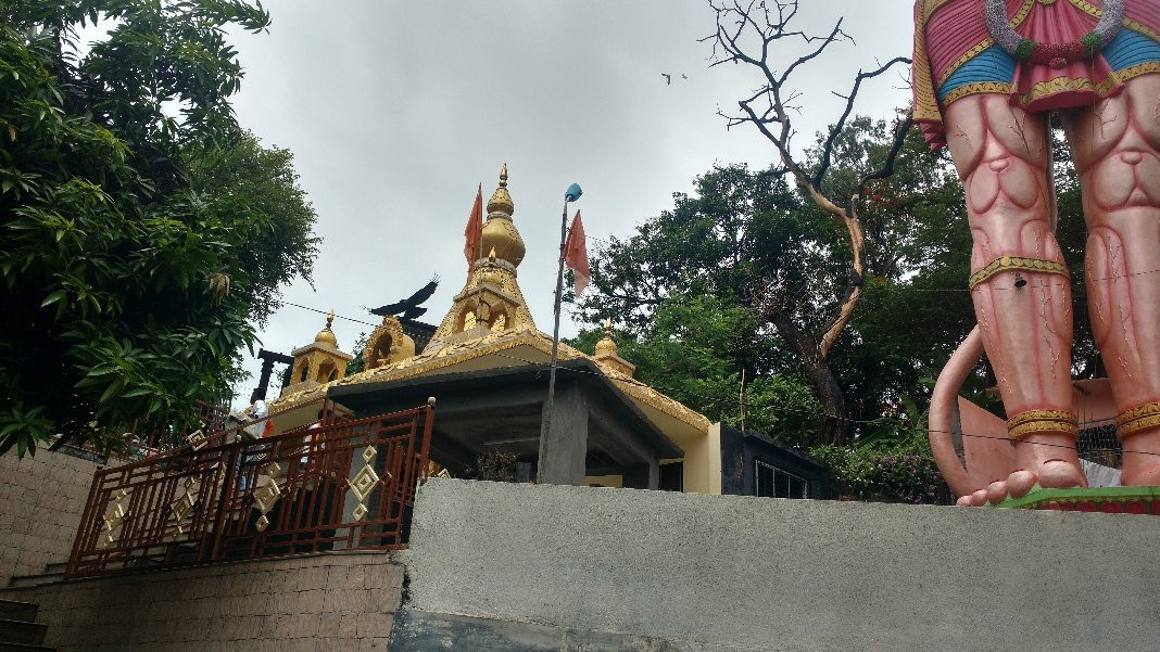 Varaldevi Lake景点图片