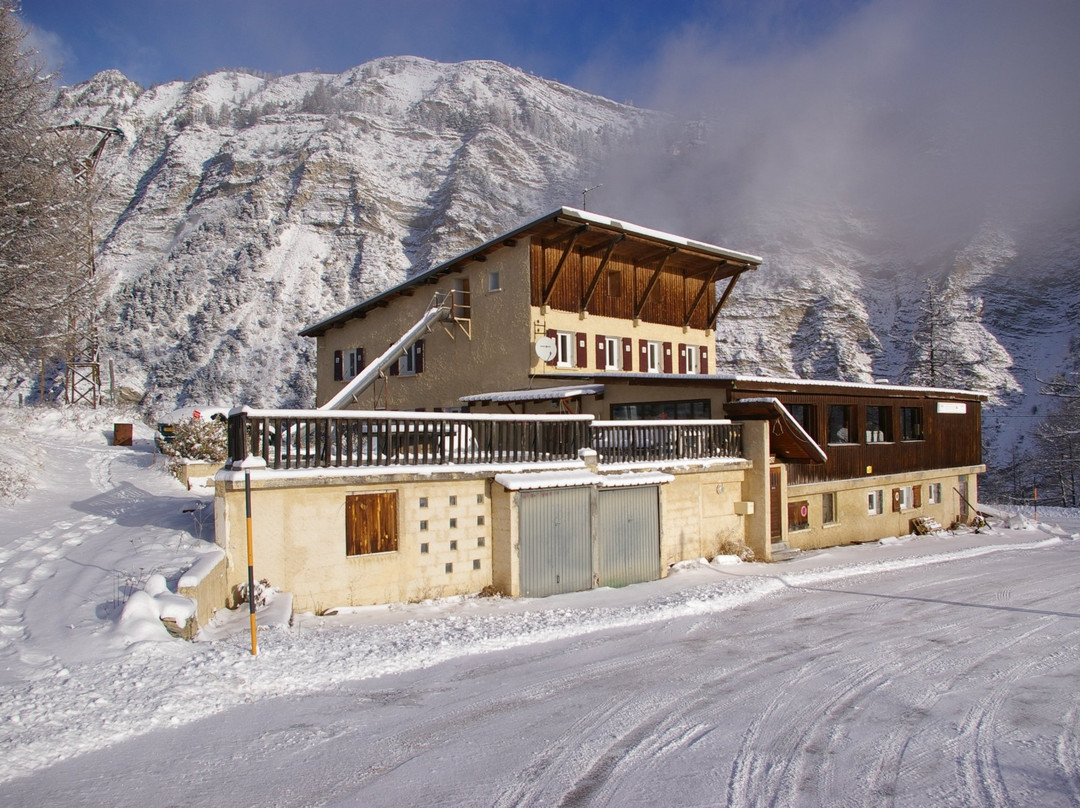 Meyronnes酒店住宿-Le Belvédère de Sainte-Anne