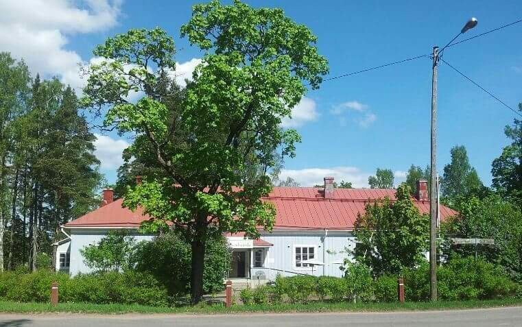 Jaala餐馆和美食-Iitin Kirkonkylän Kesäkahvila