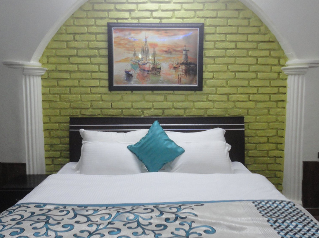 Hotel Niharika Palace主图