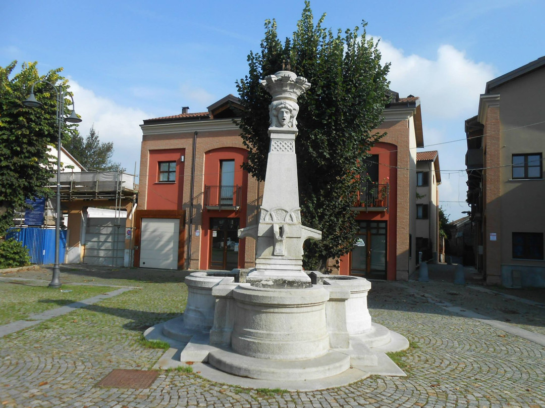 科莱尼奥旅游景点-Collegno Vecchia