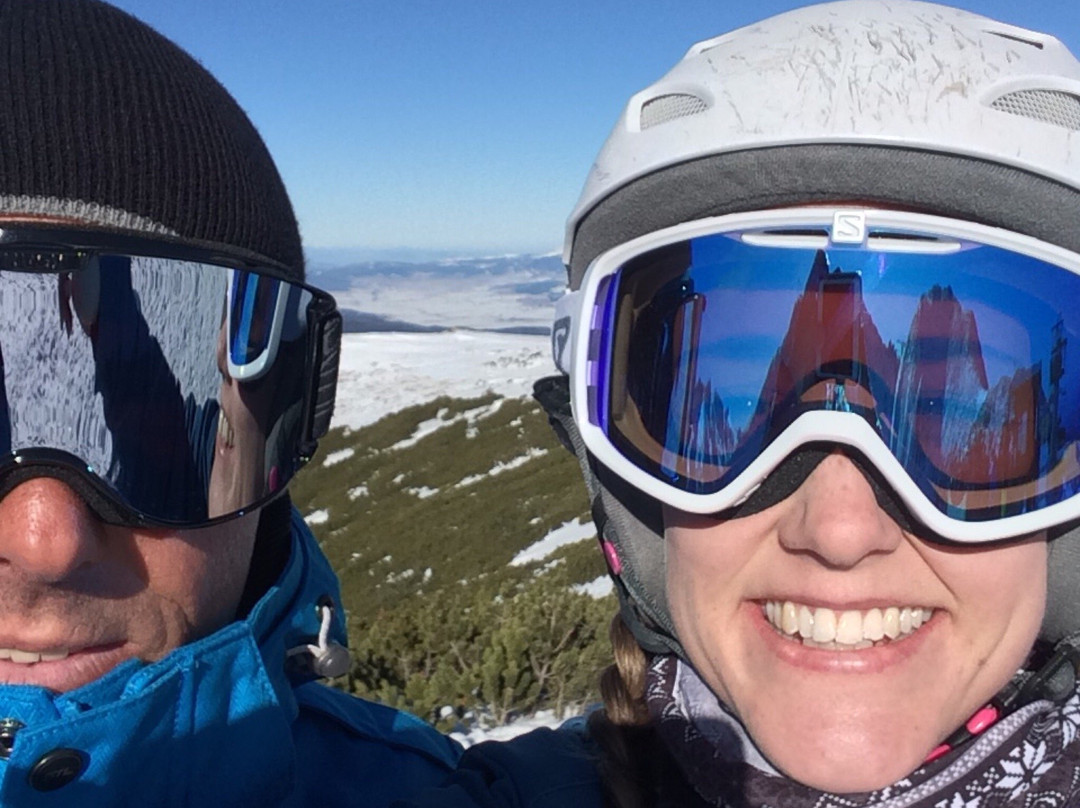 Yanakiev Ski and Snowboard School景点图片