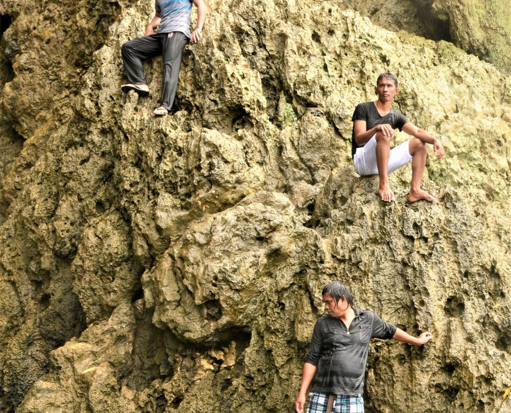 Catandayagan Falls-迪高岛必去景点