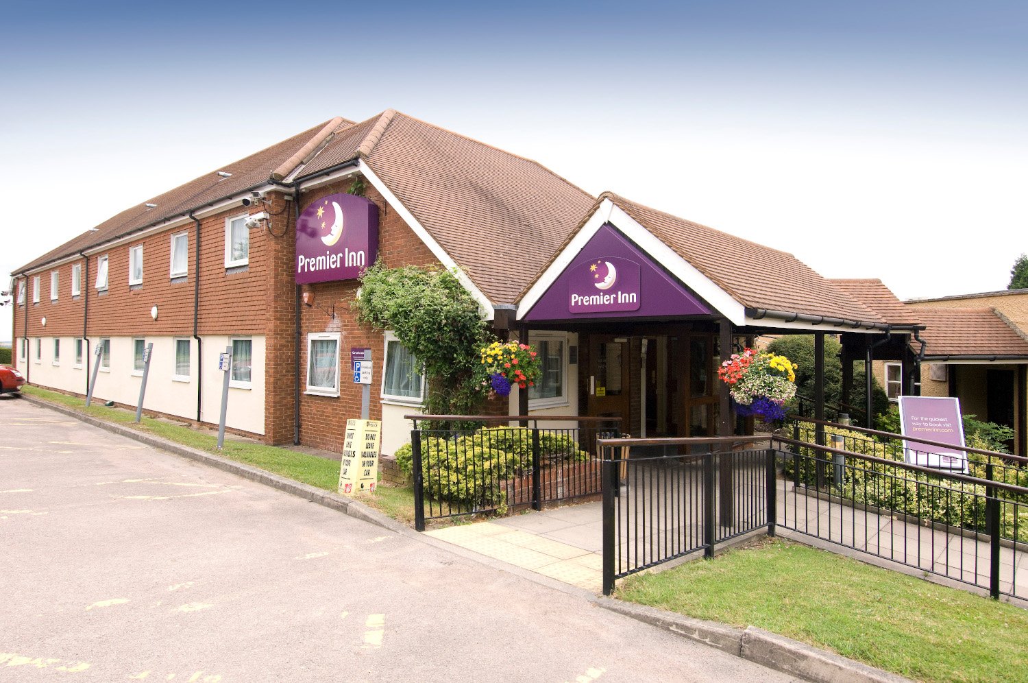 Premier Inn Tring-官方