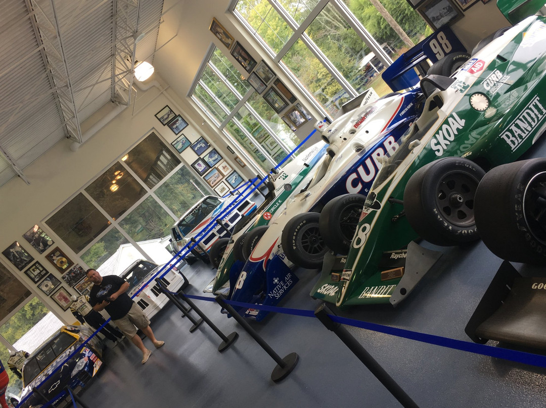 Curb Motorsports and record Museum景点图片