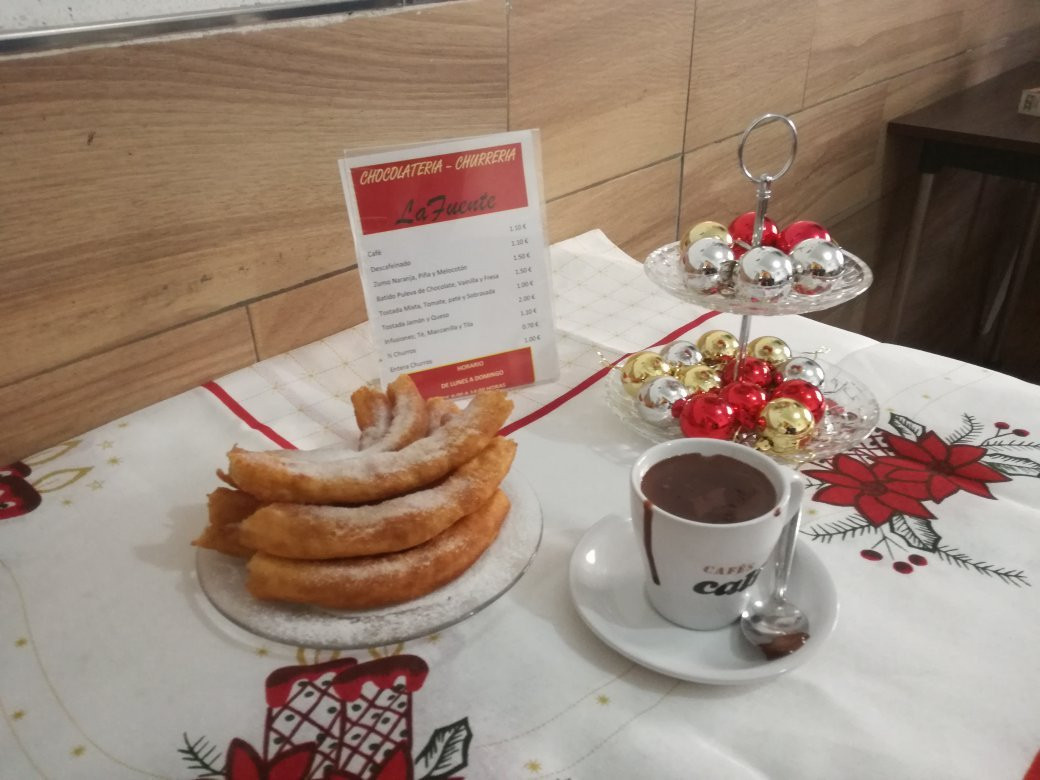 Híjar餐馆和美食-La Fuente Churreria