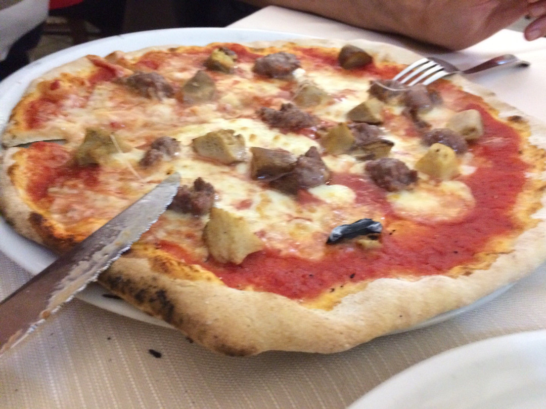 Leporano餐馆和美食-Pizzeria Trattoria Da Nino