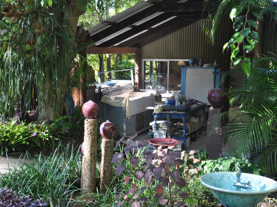 Crystalline Pottery-Bonny Hills必去景点