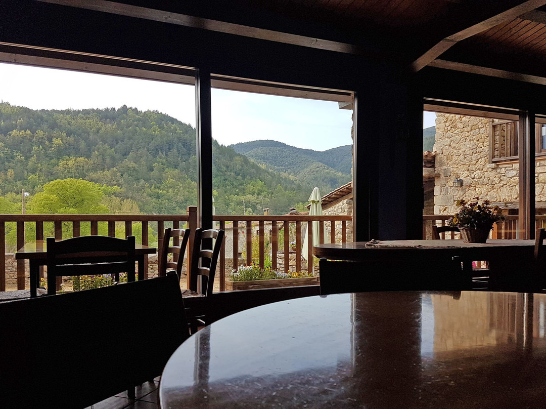 Hostal De La Rovira主图