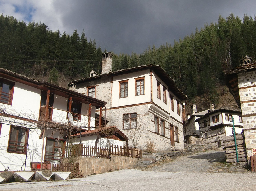 Snowcamp Bulgaria-Shiroka Laka必去景点