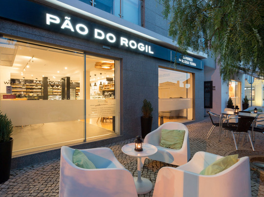 Rogil餐馆和美食-Pao do Rogil