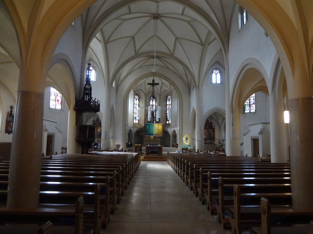 Metzerlen-Mariastein旅游景点-Römisch-katholische Kirche - Herz Jesu