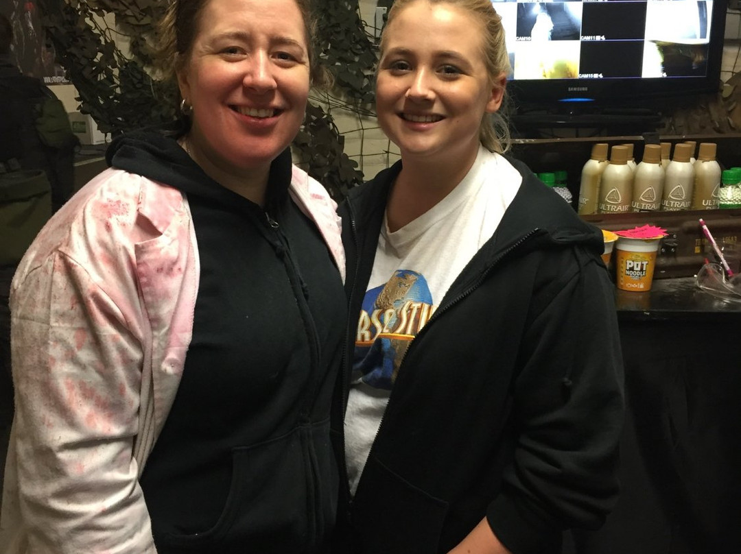 Zombie experience by End of Days-Huddersfield必去景点