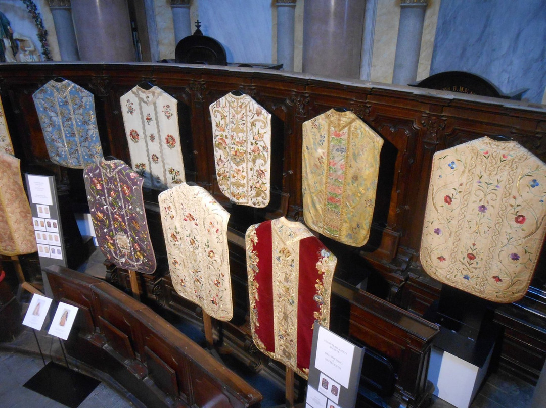 Museo d'Arte Religiosa Padre Augusto Mozzetti di Oleggio-Oleggio必去景点
