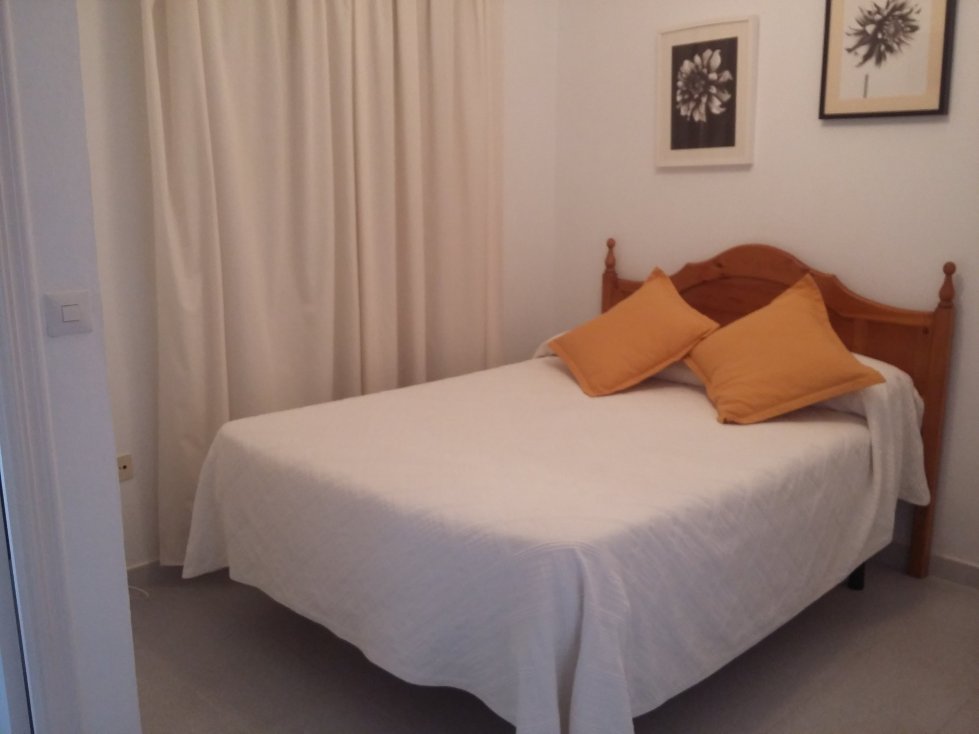 Pension Isidro-官方