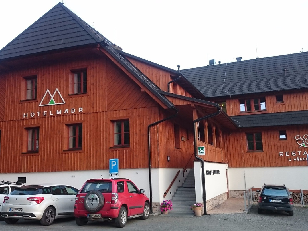 Hotel Madr主图