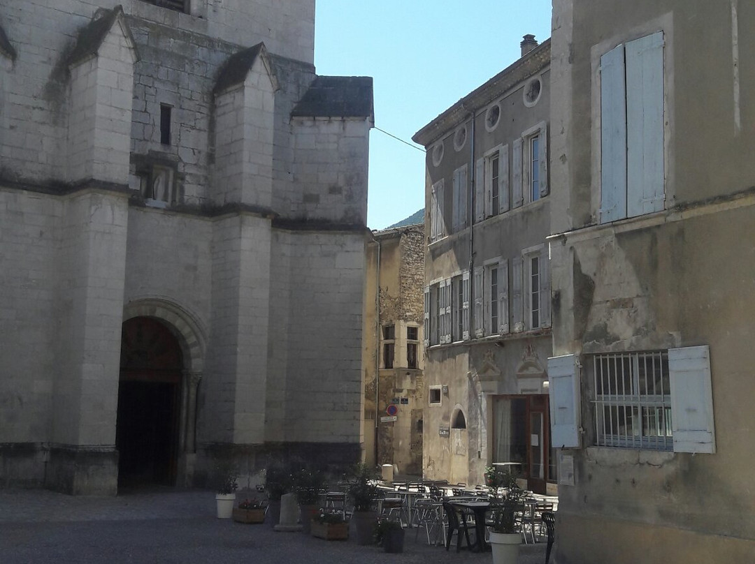Cathédrale Notre-Dame de Die景点图片