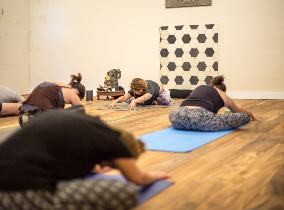 Yogaseads-斯赫弗宁恩必去景点