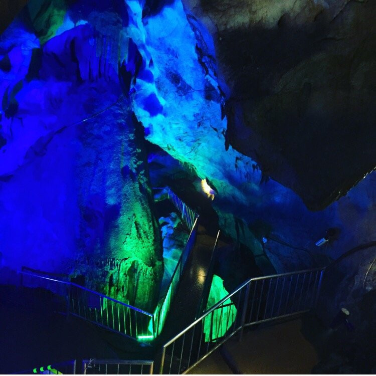 Fujido Cave景点图片