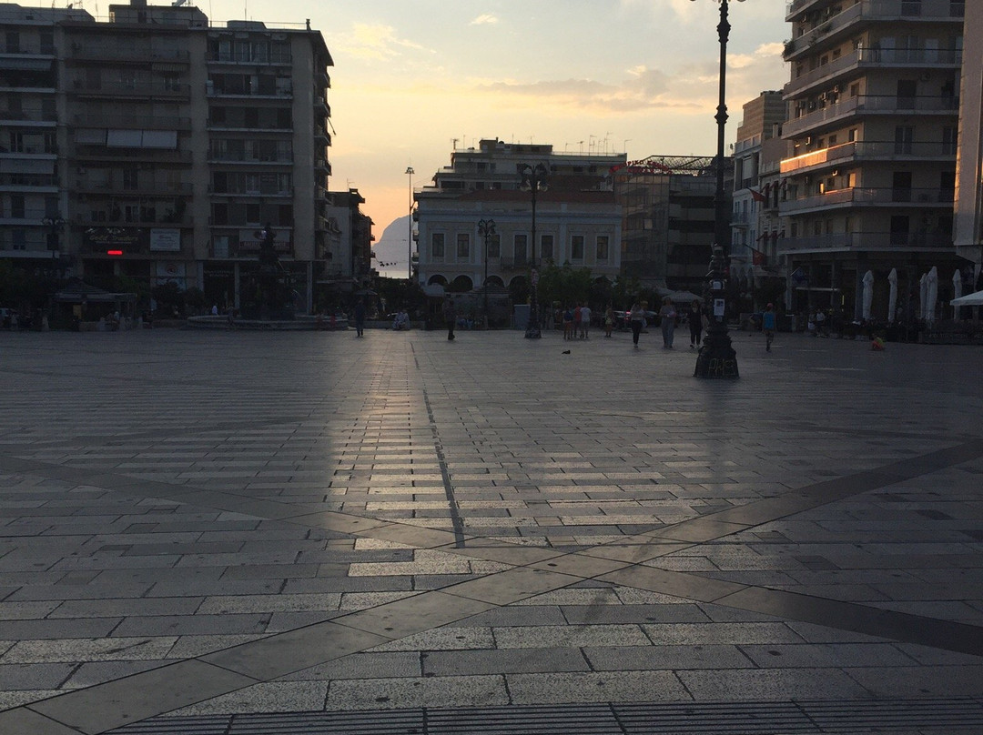 Caravel Patisserie-帕特雷必去景点