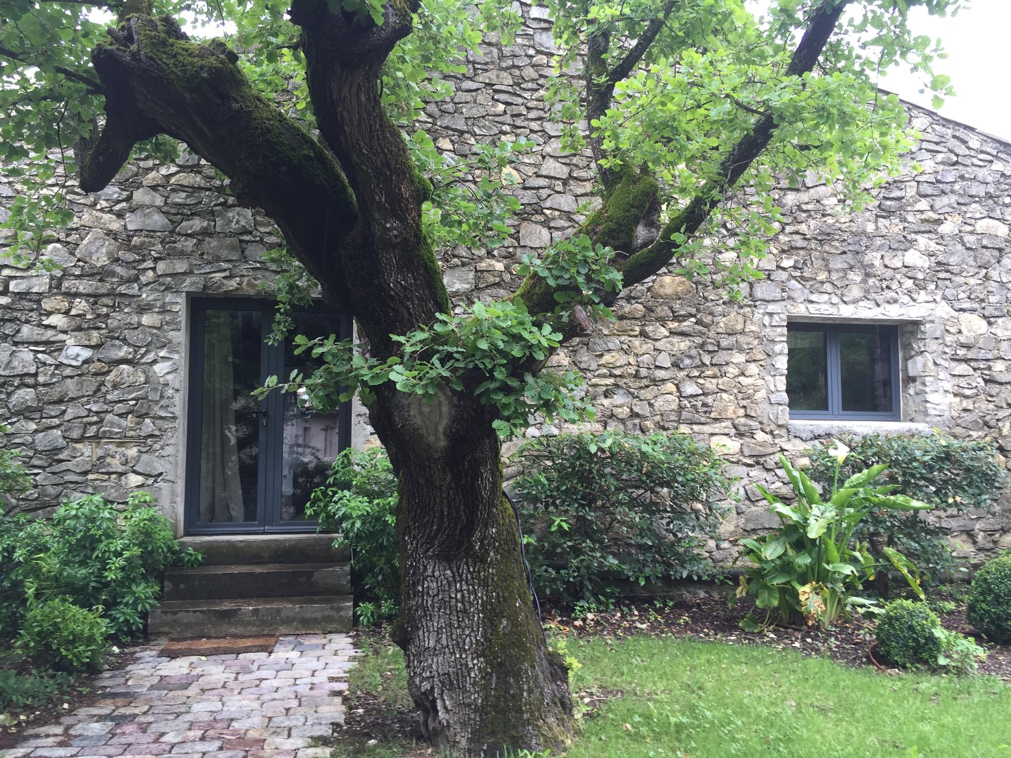 Le Clos Marquise-官方