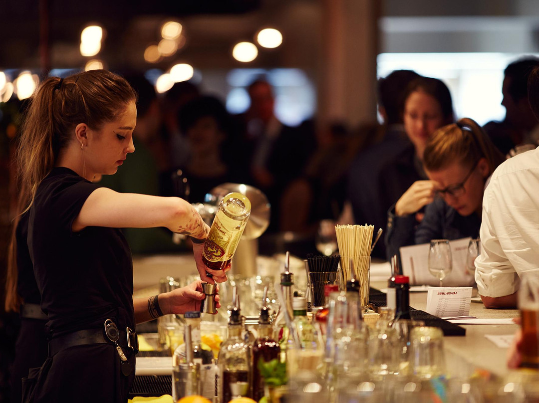 Nomad Eatery & Bar