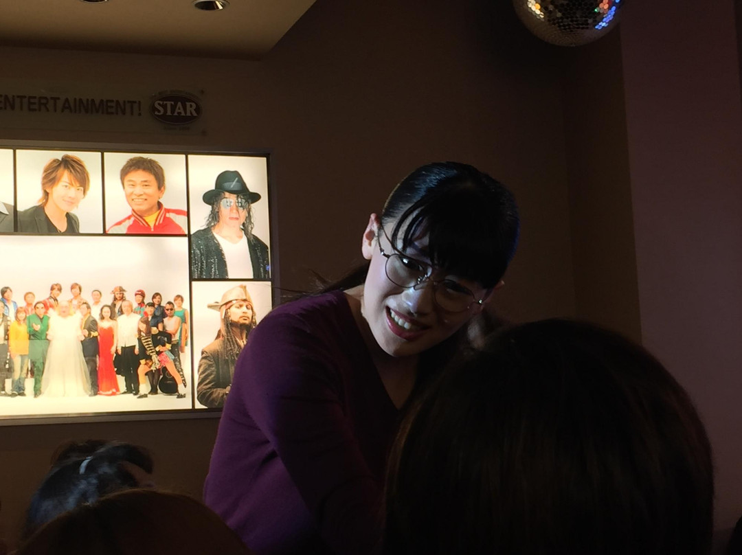 Monomane Entertainment House Star-Roppongi必去景点
