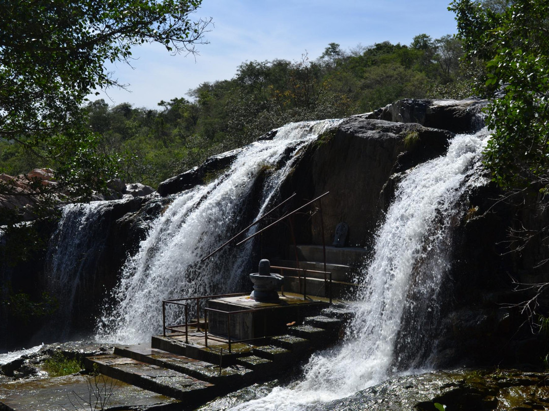 Kaigal Waterfalls景点图片