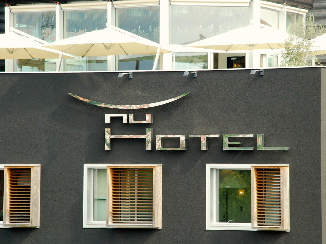 Carpenzago酒店住宿-努酒店