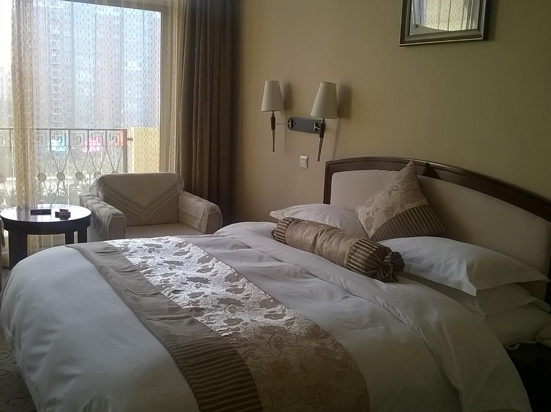 东海月亮湾海景酒店主图