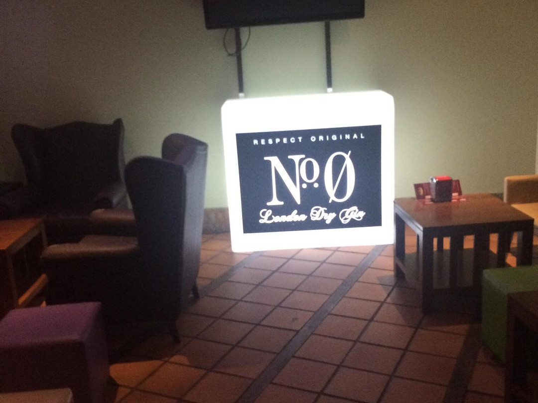 Cafe KKO Pub-桑亨霍必去景点