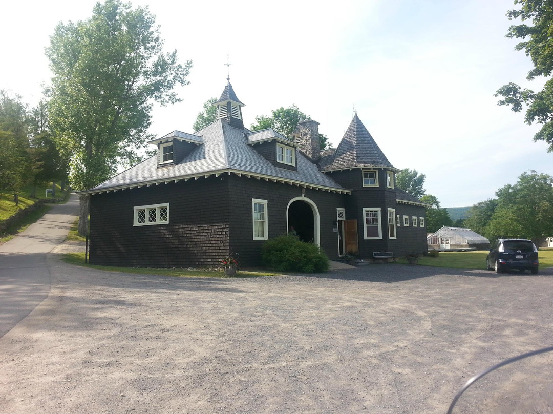 Domaine Forget-Saint-Irenee必去景点