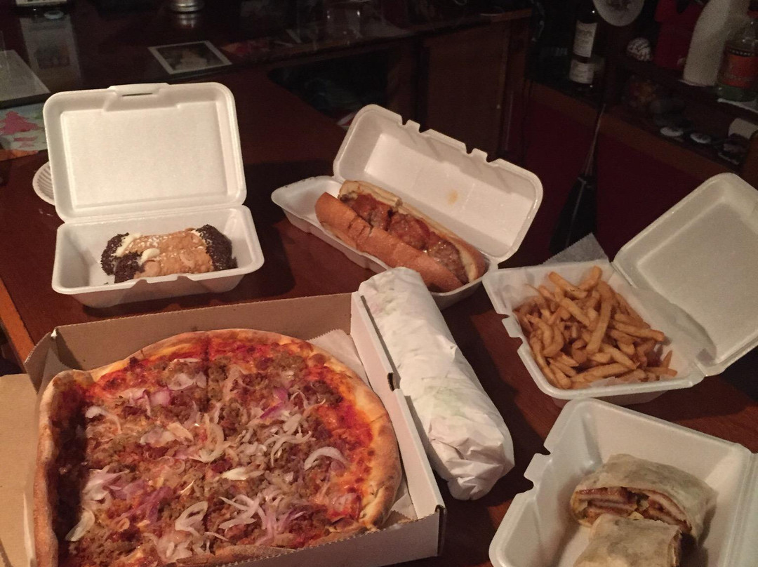 Oakdale餐馆和美食-Nino's Pizzeria