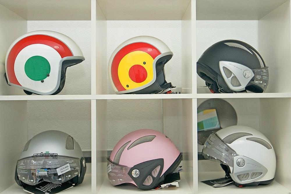 Autonoleggio Schioppa Servizi - Bike Rentals-福里奥必去景点
