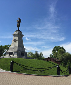 Monument Muravyevu-Amurskomu景点门票图片