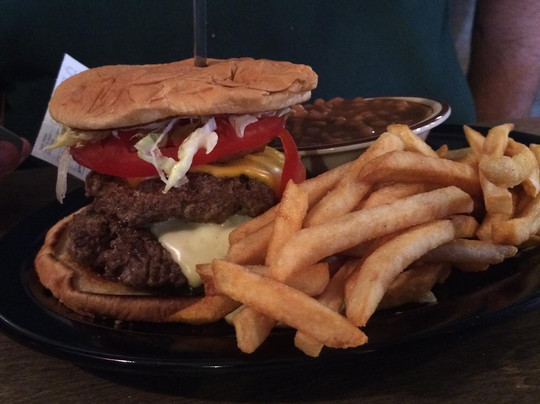 Delmar餐馆和美食-Backwoods Grill and Fish Camp