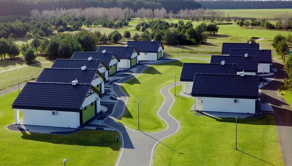 Kalinowe Pola Golf Village主图