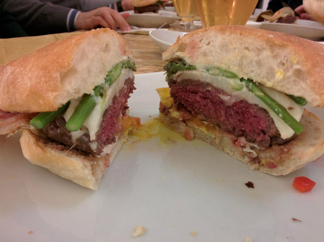 Bombas Hamburgeria Sarda