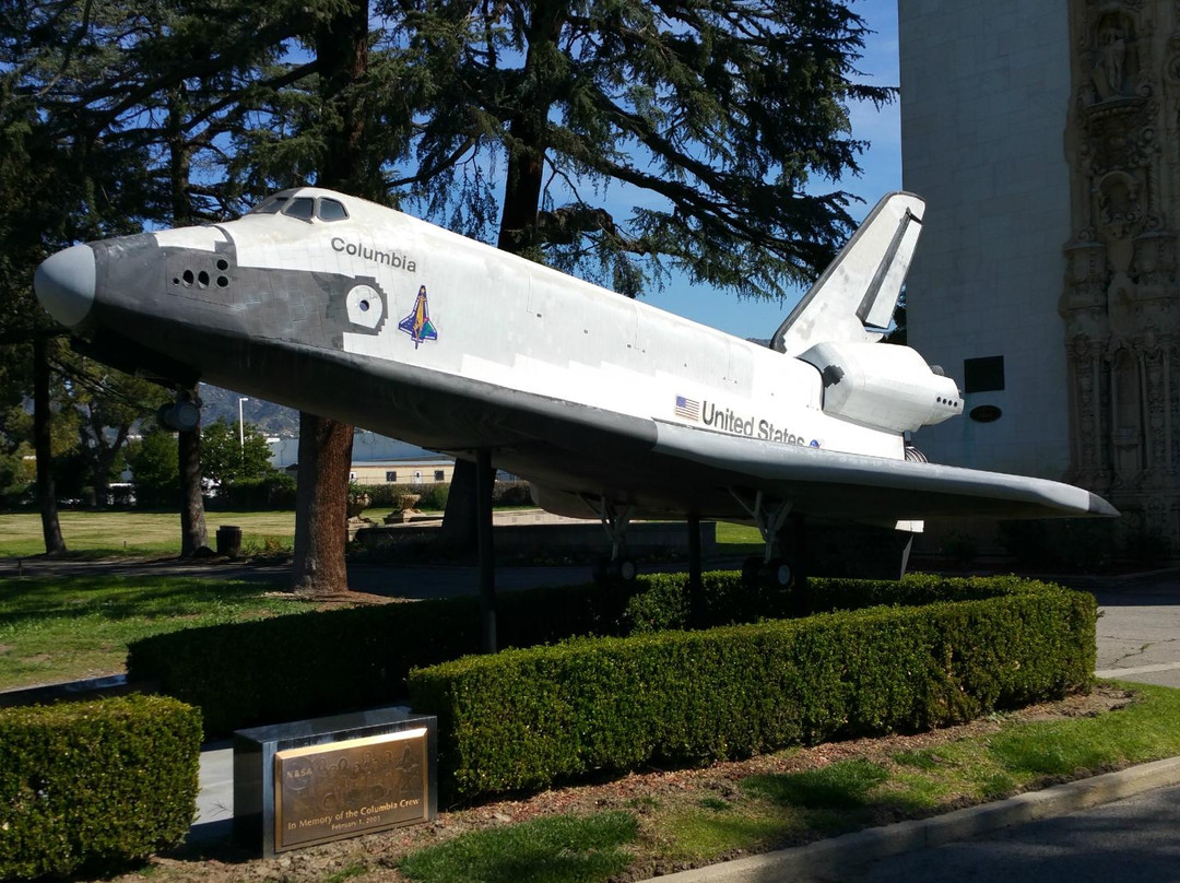 Portal of the Folded Wing-伯班克必去景点