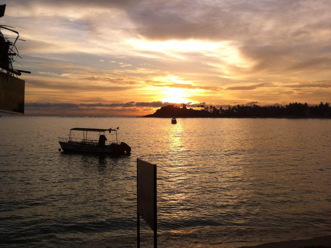 Divers Land Dive Club-乌纳瓦图纳必去景点