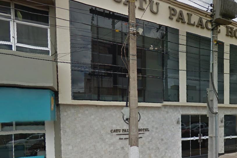 卡杜皇宫酒店